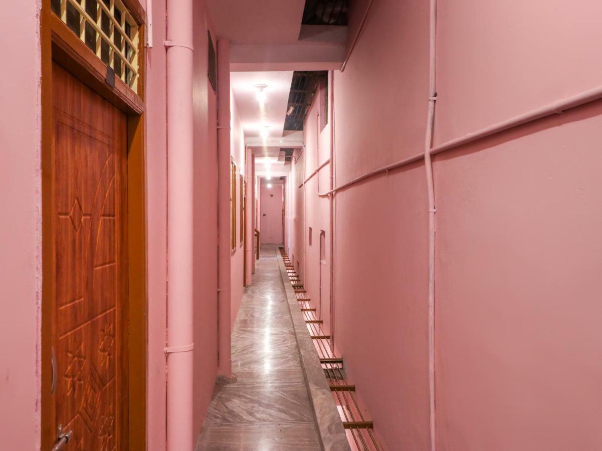Oyo 46737 Sri Annamalai Residency Hotel Tiruvannamalai Exterior photo